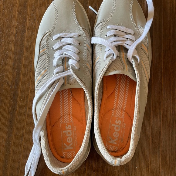 Womens Keds Gray Leather Lace Up Sneakers 8M - Picture 4 of 6